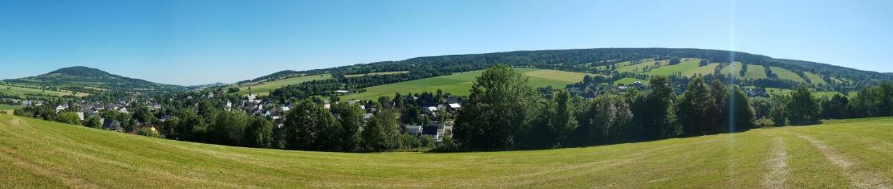 Waldhufenidyll Koenigswalde Im Erzgebirge Lägenhet Konigswalde Exteriör bild